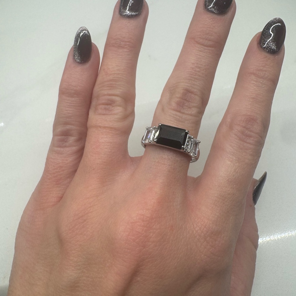 Chic Silver and Black Women's Ring